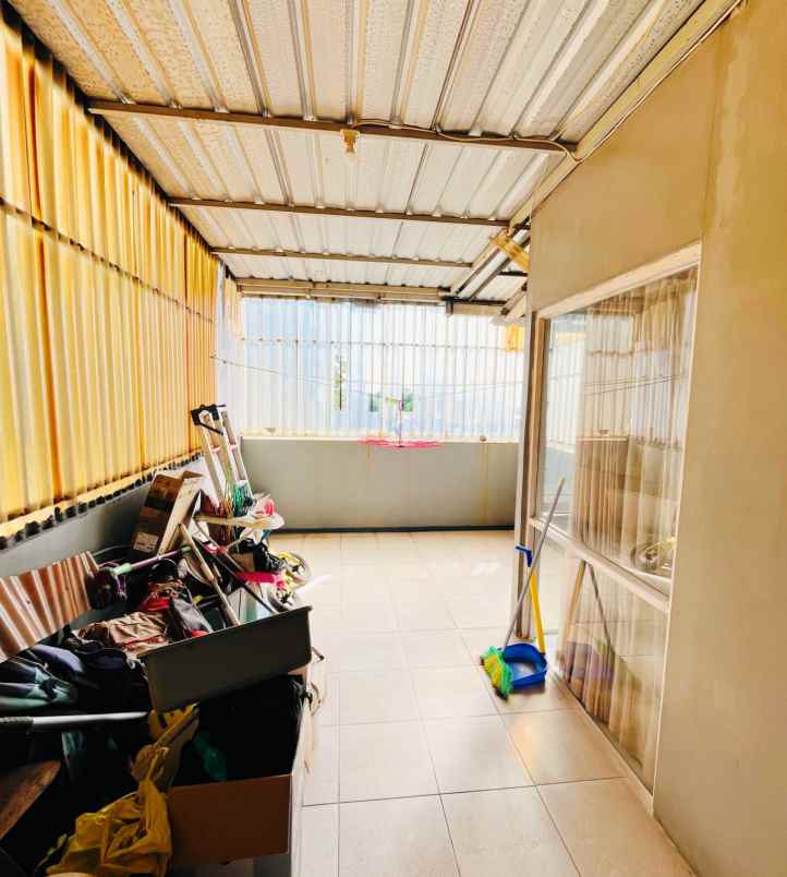 dijual rumah ready 2 lantai di sendangmulyo semarang