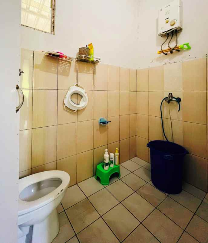 dijual rumah ready 2 lantai di sendangmulyo semarang