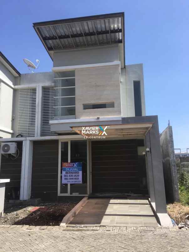 dijual rumah royal park residence
