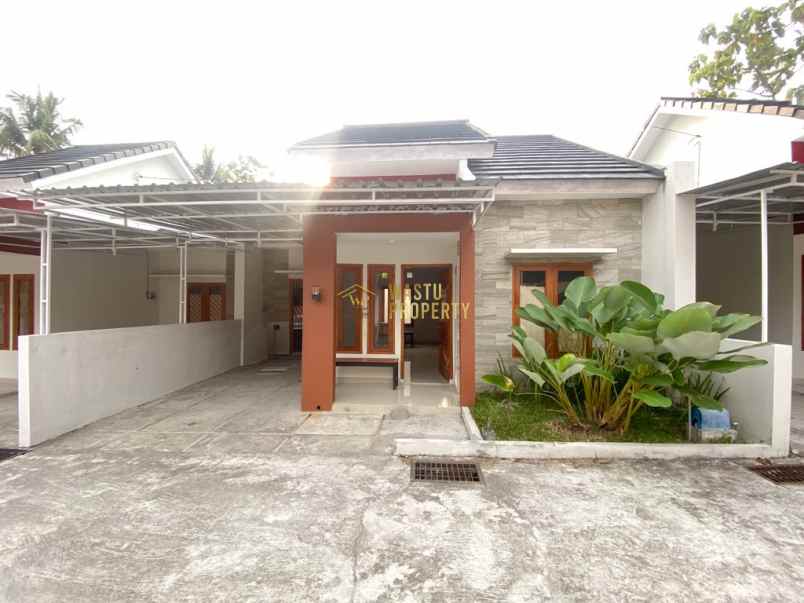 dijual rumah sedayu