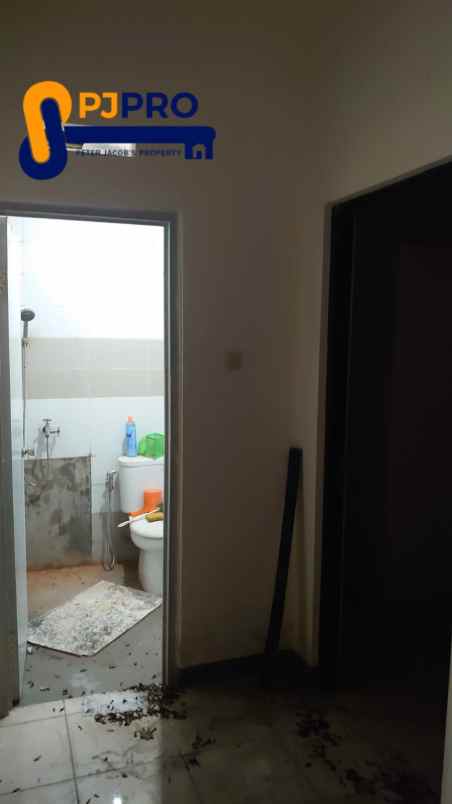 dijual rumah segara city