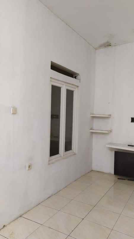 dijual rumah sendangmulyo