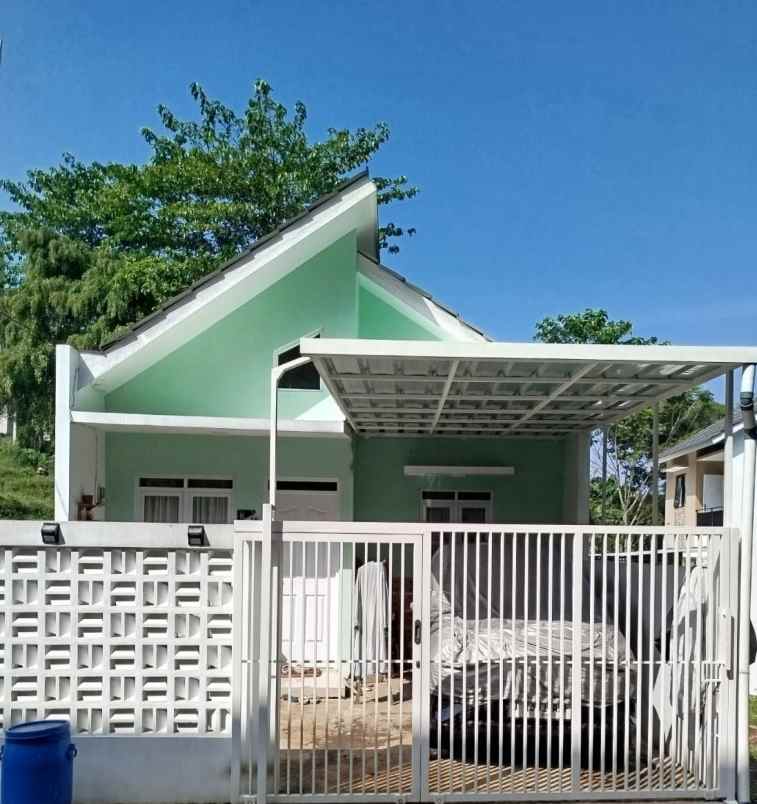 dijual rumah sindanglaya arcamanik