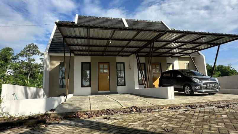 dijual rumah singosari