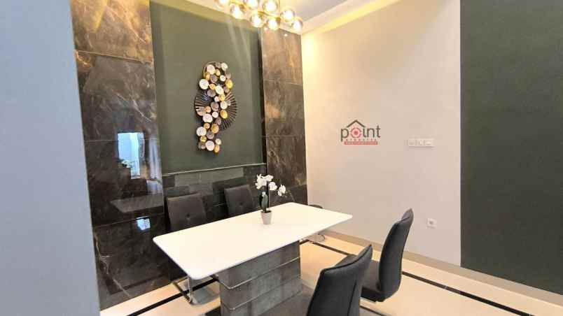 dijual rumah sumber banjarsari surakarta