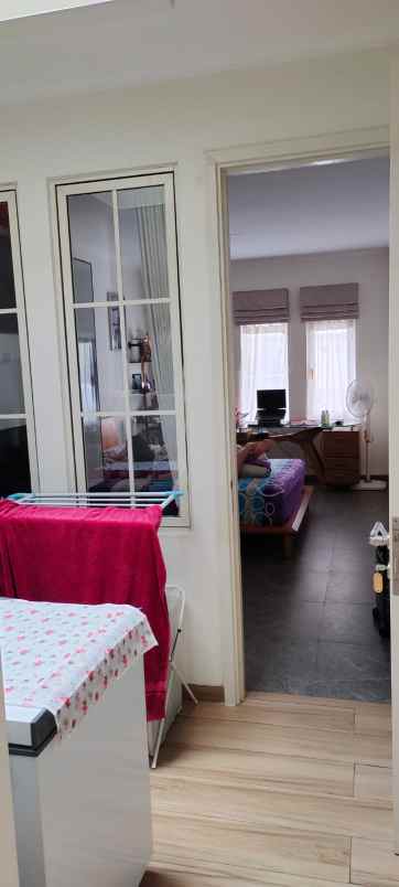 dijual rumah suvarna sutera cluster