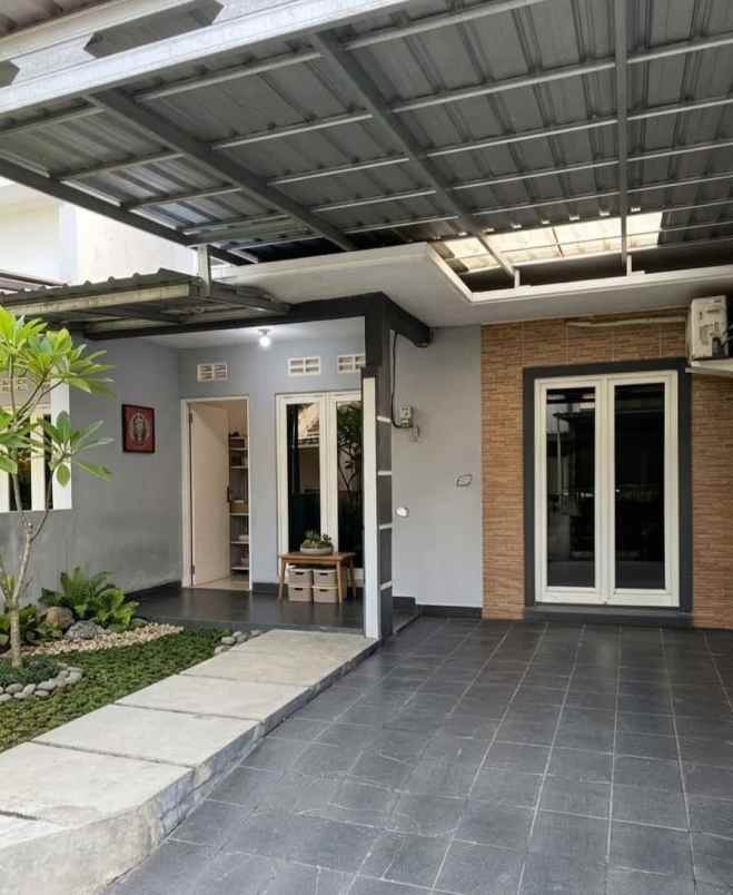 dijual rumah tamanan
