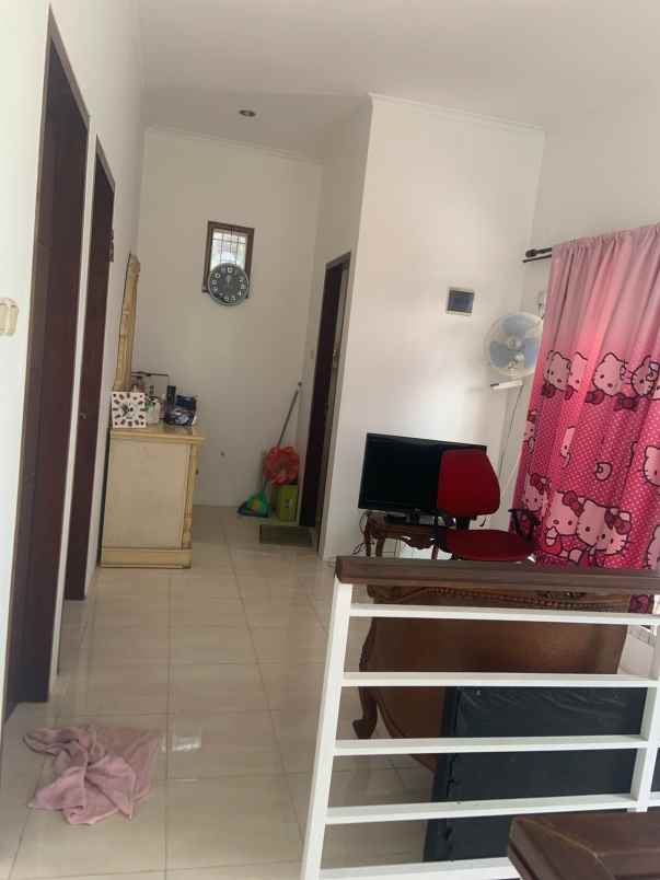dijual rumah tanah baru