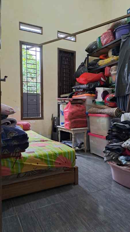 dijual rumah tanah baru beji depok