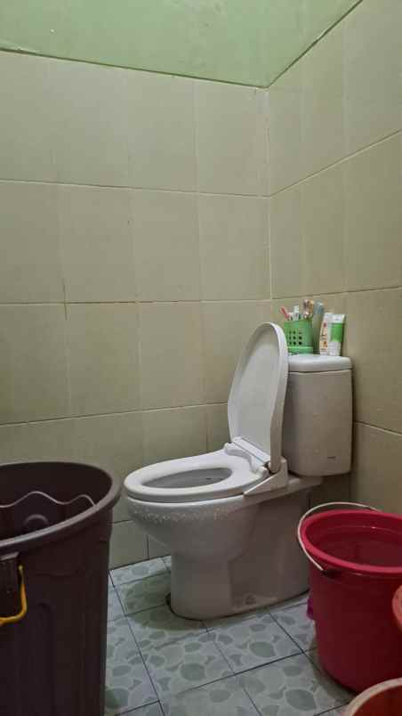 dijual rumah tanah baru beji depok