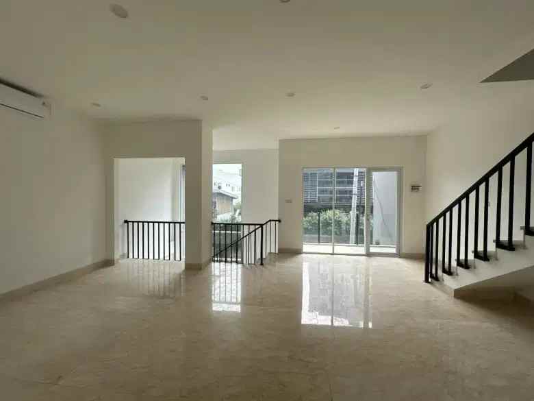 dijual rumah tanjung barat