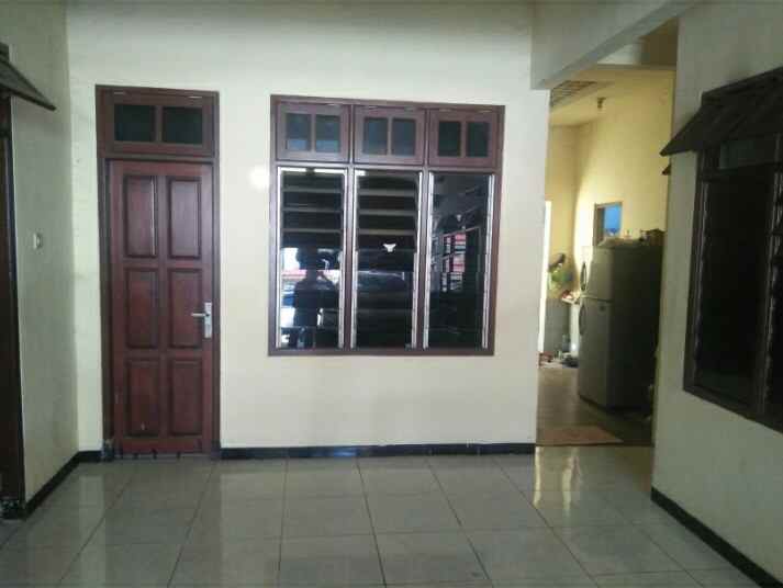 dijual rumah tepi jalan daerah