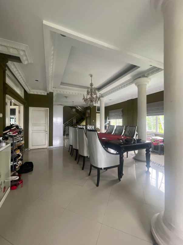 dijual rumah tepi jalan ringroad