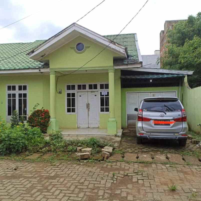 dijual rumah tinggal 1 lantai komplek villa johor