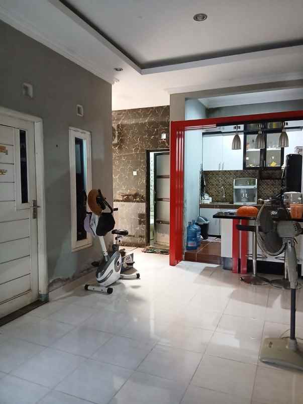 dijual rumah tlogoadi