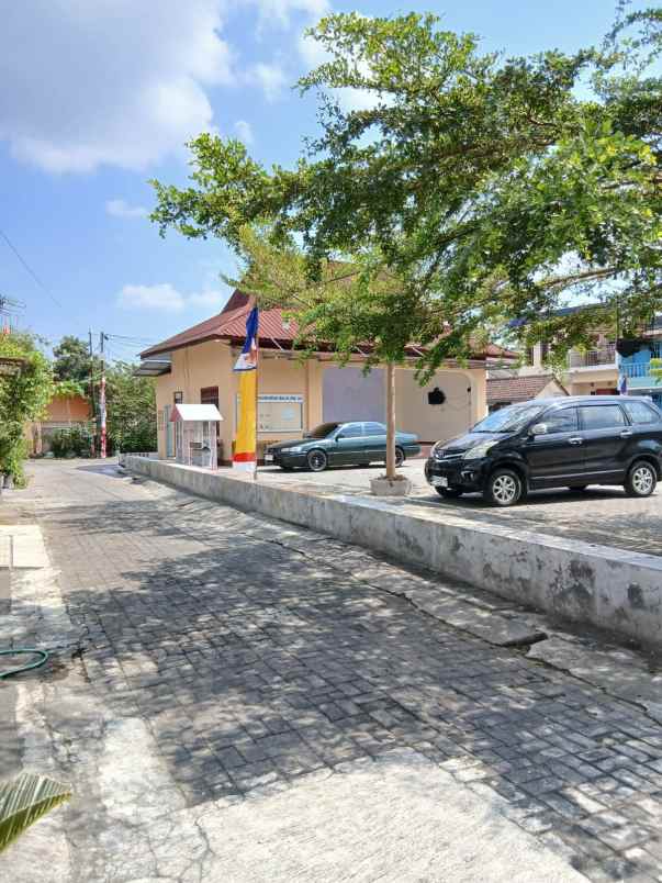 dijual rumah tlogoadi