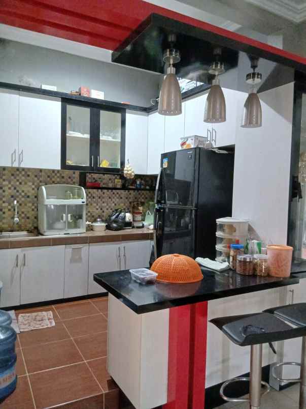 dijual rumah tlogoadi