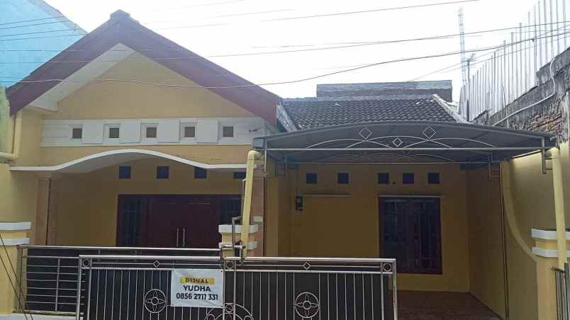 dijual rumah tlogosari