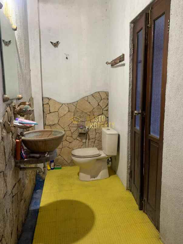 dijual rumah tritononirmolo