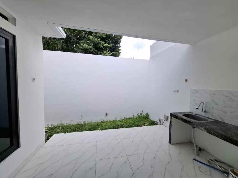 dijual rumah trukan selomartani kalasan