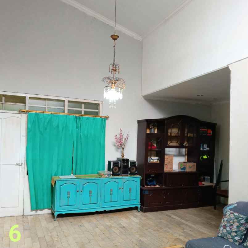 dijual rumah turangga