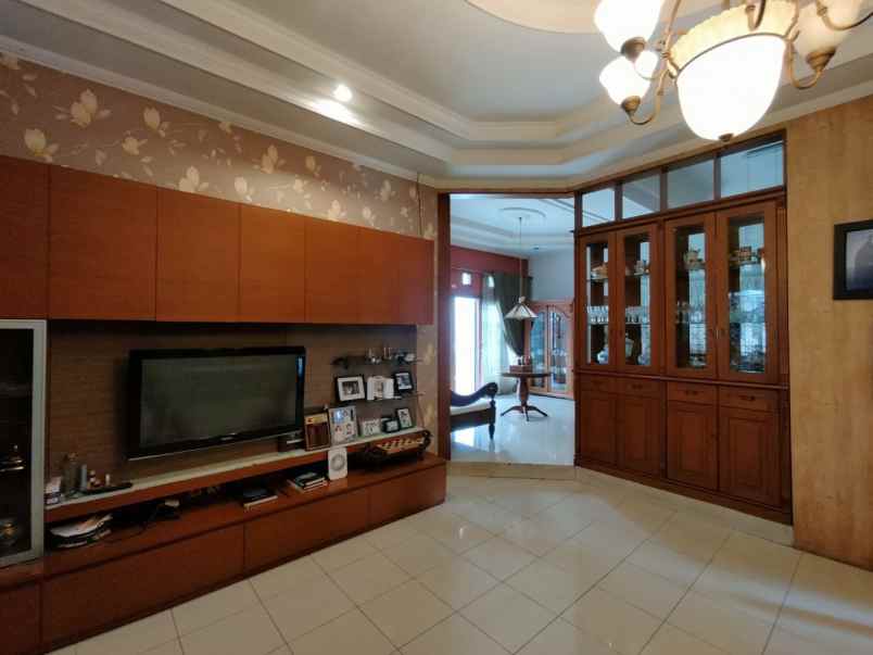 dijual rumah turangga buahbatu bandung