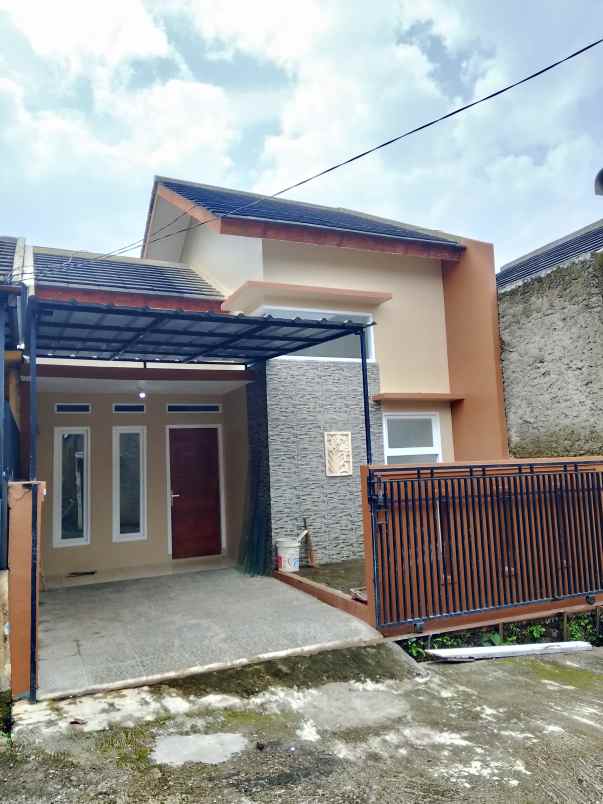 dijual rumah ujungberung sekemala