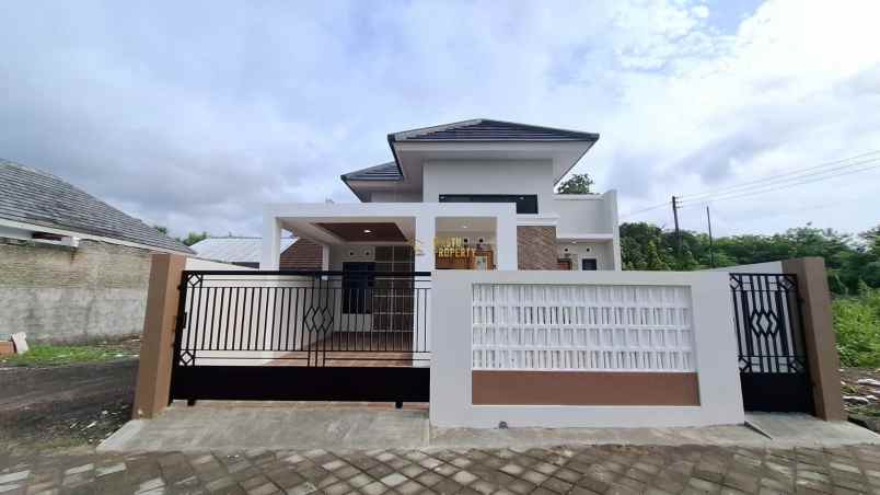 dijual rumah wedomartani