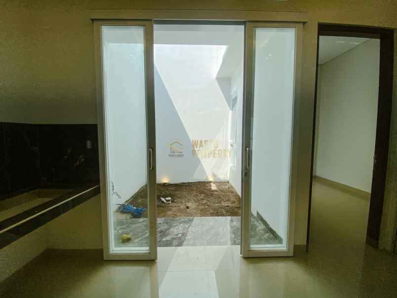 dijual rumah wedomartani ngemplak