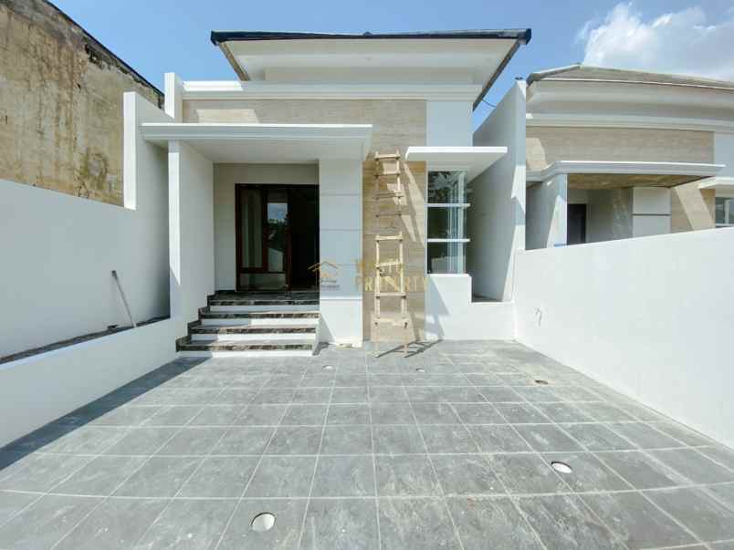 dijual rumah wedomartani ngemplak