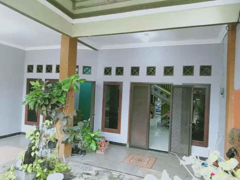 dijual rumah western regency