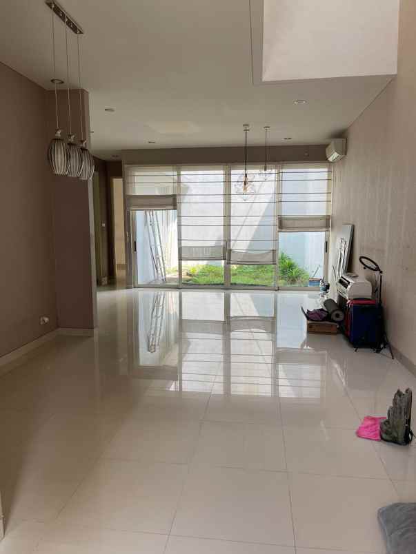 dijual rumah wisata bukit mas 2