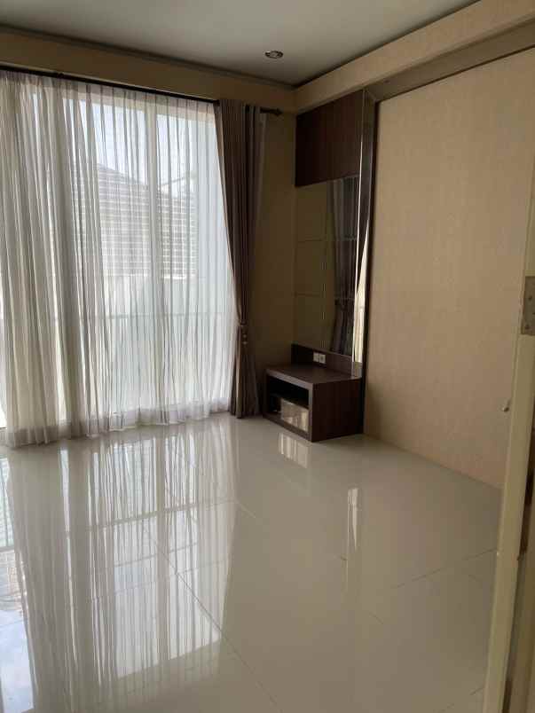 dijual rumah wisata bukit mas 2