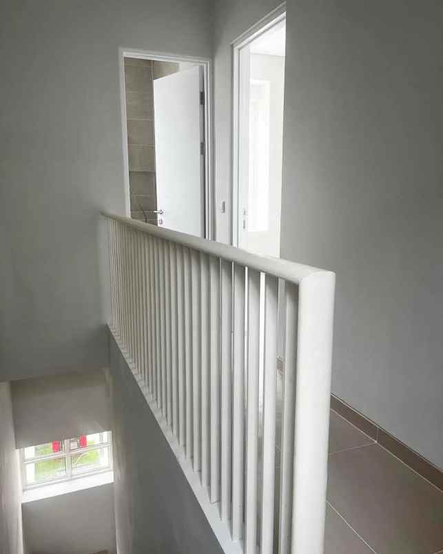 dijual rumah wisata bukit mas