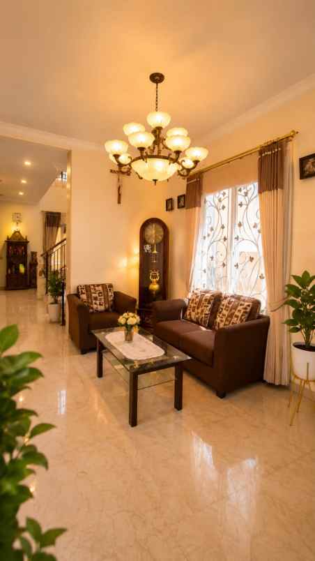 dijual rumah wisata bukit mas venetian