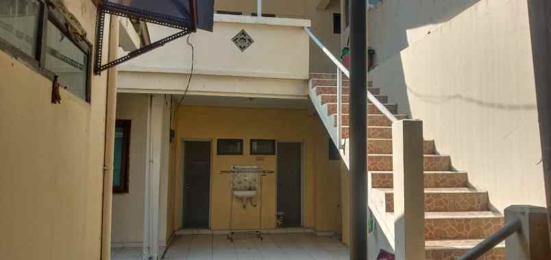 dijual rumah wisma permai tengah