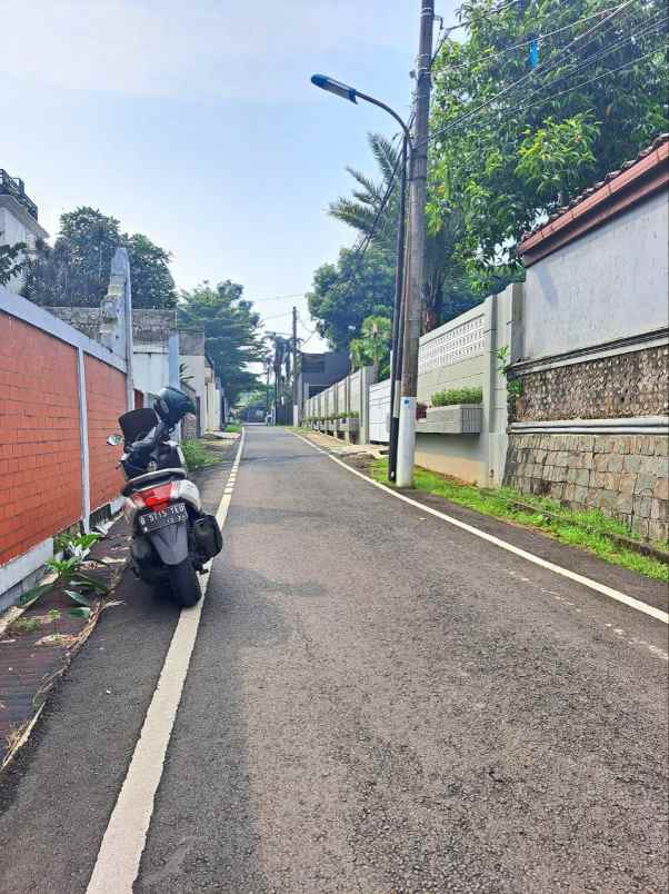 dijual tanah bambu apus cipayung