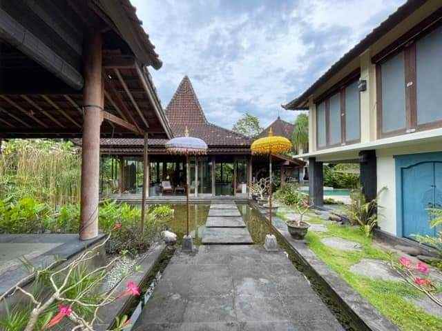 dijual tanah bumbak dauh