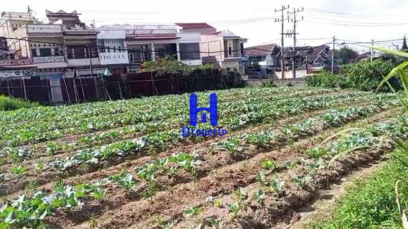 dijual tanah daerah berastagi jalan