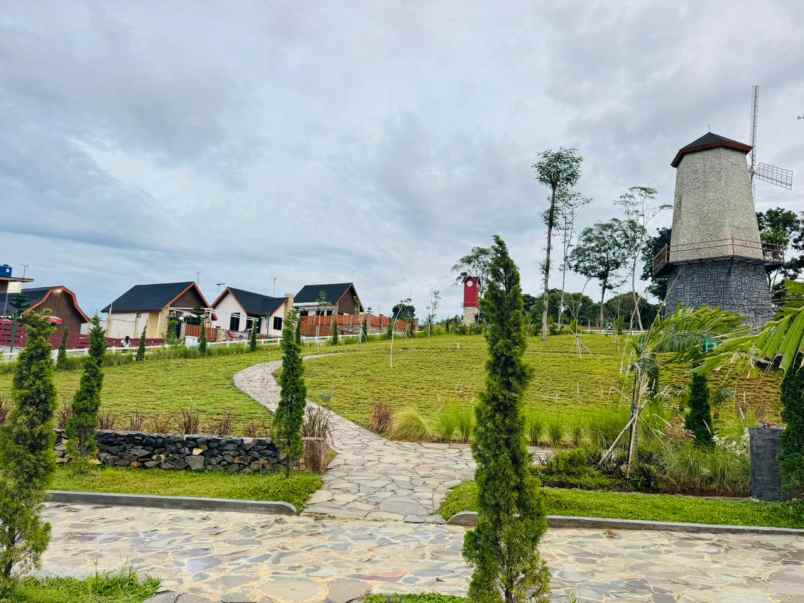 dijual tanah jalan raya puncak dua