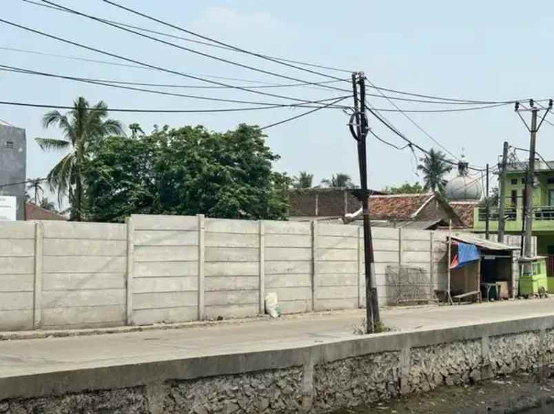 dijual tanah jalan raya salembaran