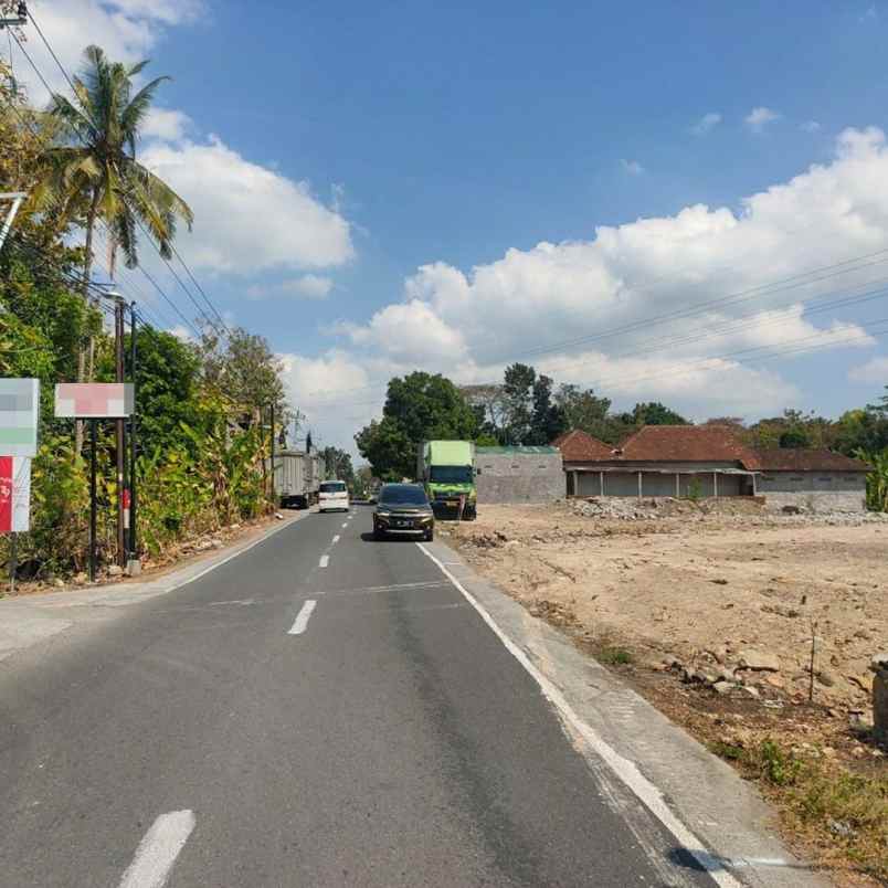 dijual tanah jl raya kasongan
