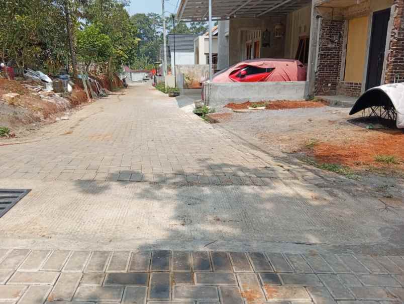 dijual tanah kalisegoro