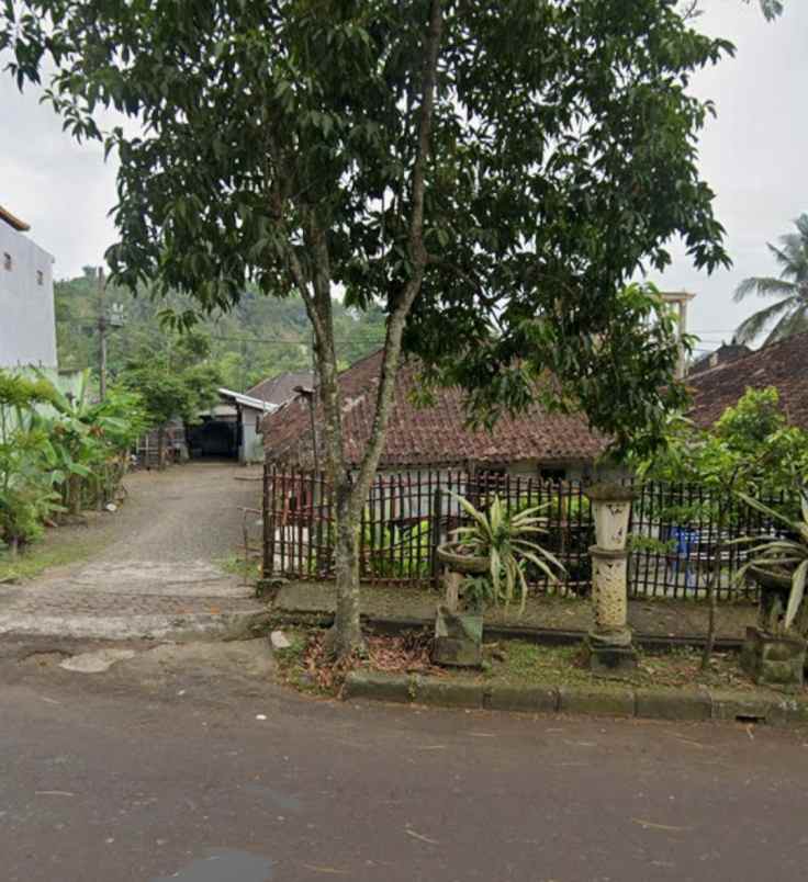 dijual tanah peguyangan kaja denpasar