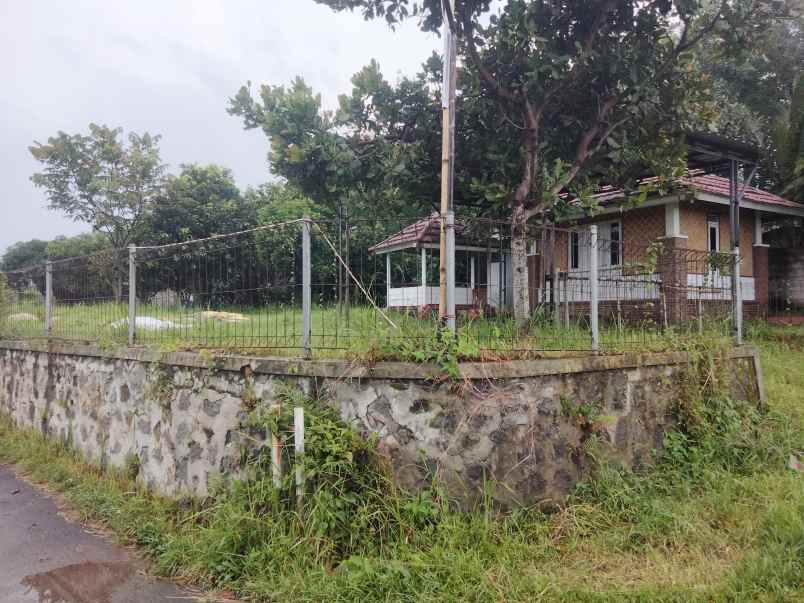 dijual tanah sudah ada bangunan gajebo saung di beber