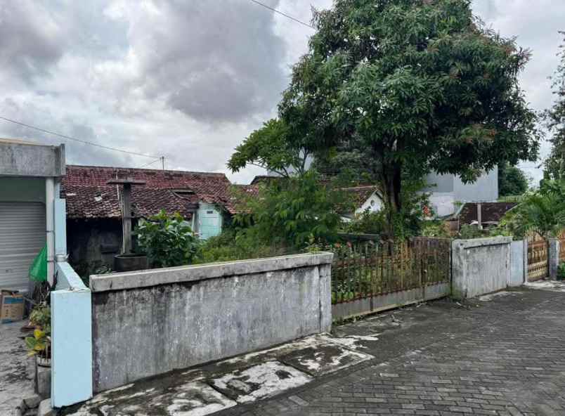 dijual tanah timoho