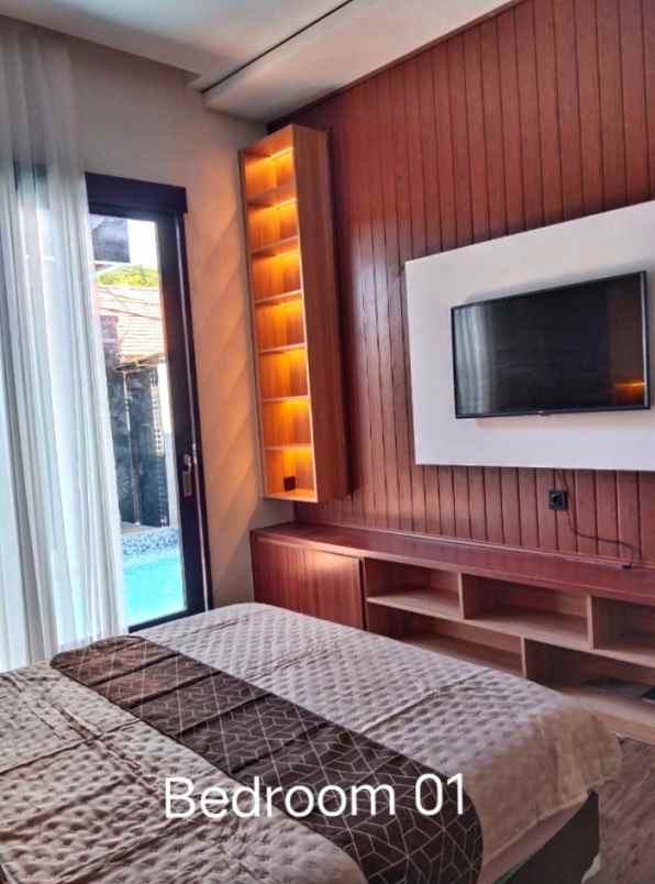 dijual villa jimbaran badung bali