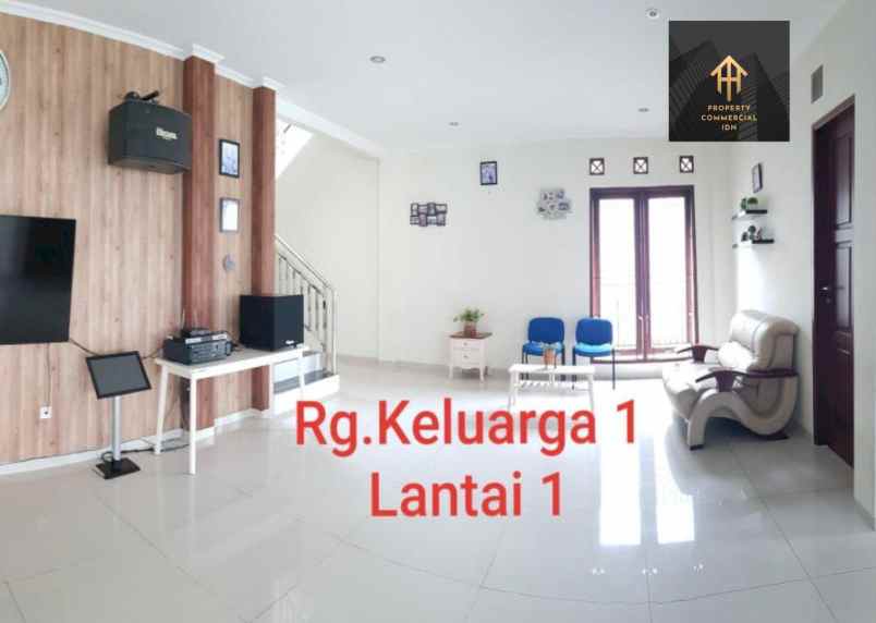 dijual villa pakuhaji