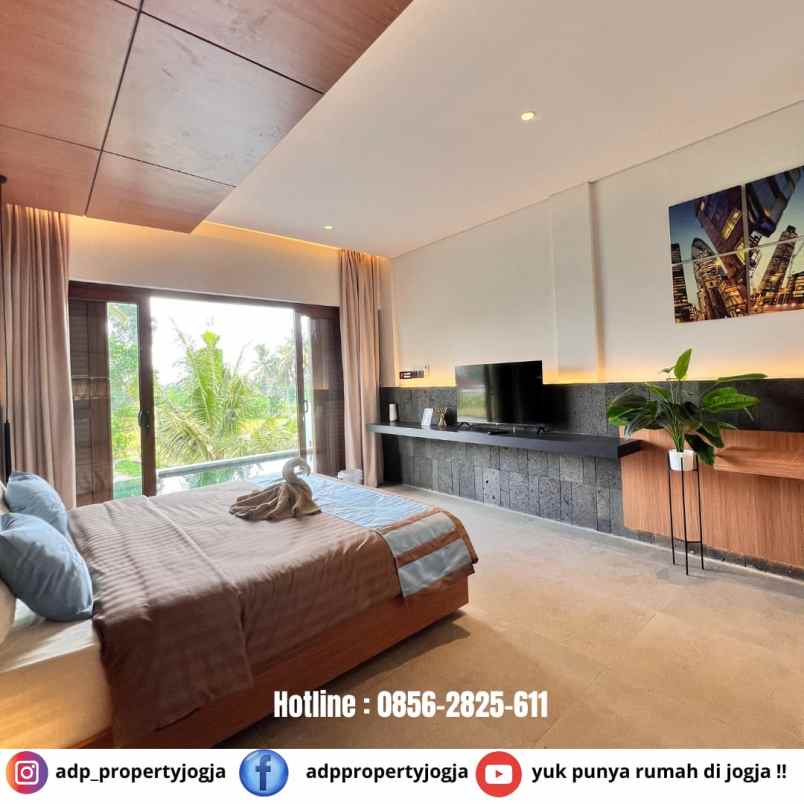 dijual villa pandowoharjo sleman