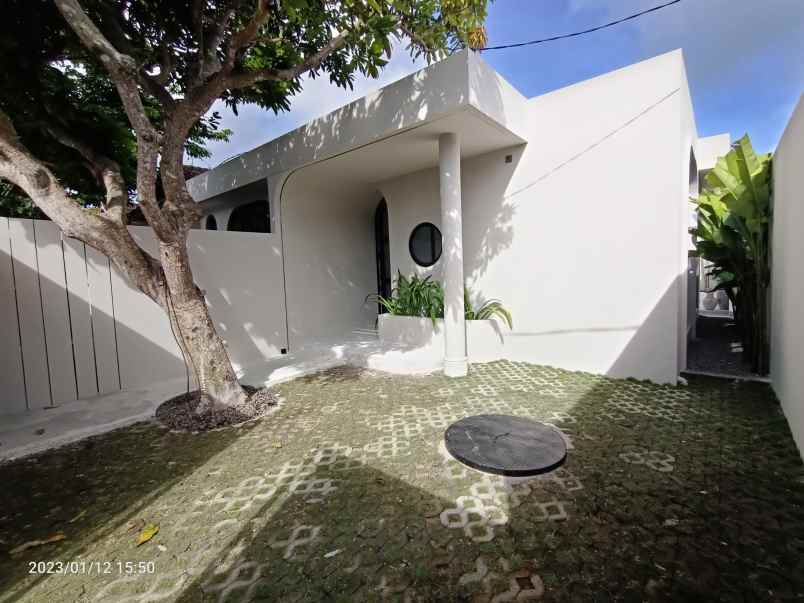 dijual villa ungasan badung bali